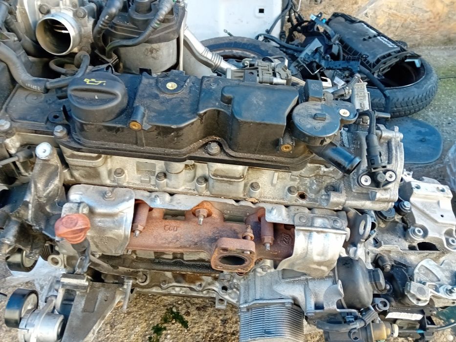 Motor Peugeot 2008 1.6 diesel an 2016 tip 9h05