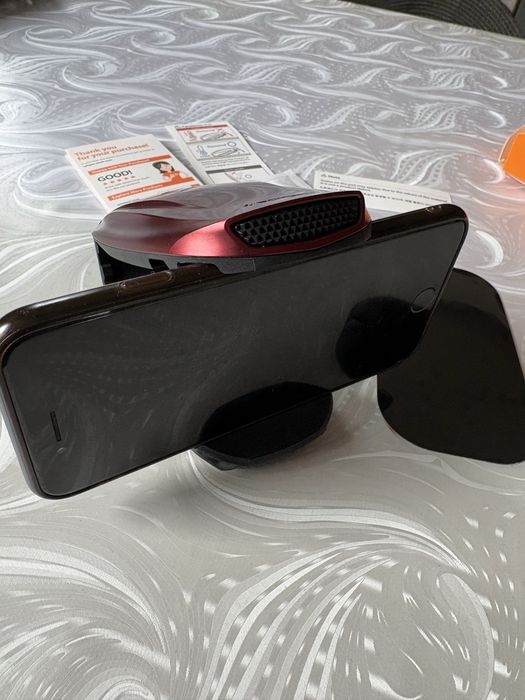 Автостойка за телефон Kuel by Spigen