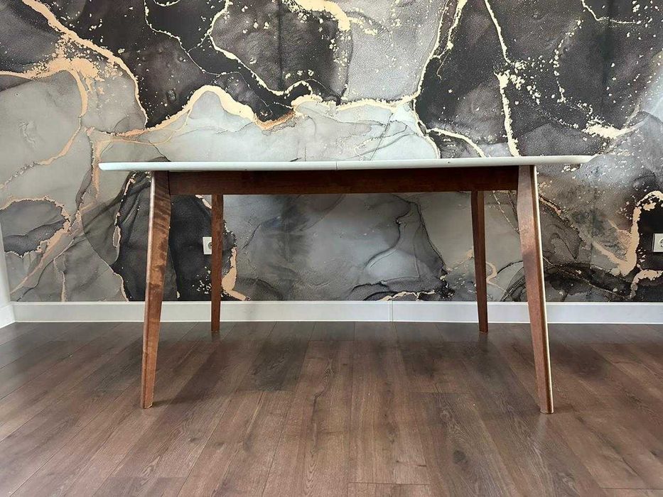 Стол обеденный раскладной.