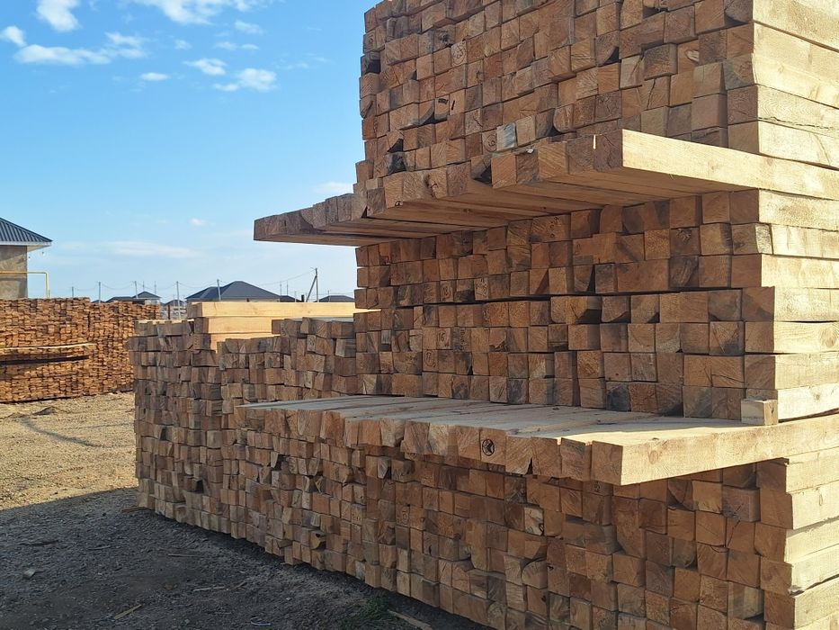 Ағаш, лес, доски.