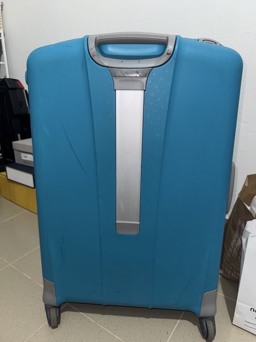 Син куфър Samsonite
