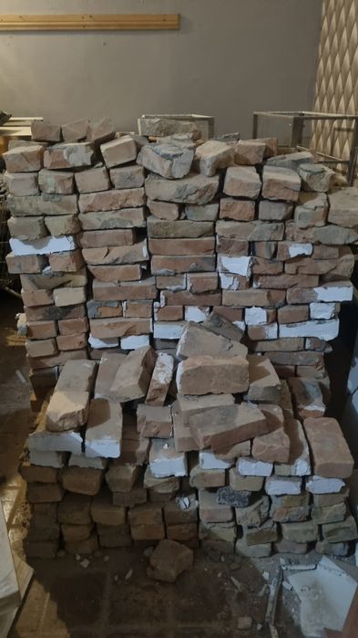 Красный кирпич бу