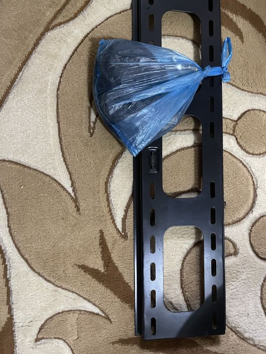 Телевизор LG б/у в хорошем состоянии , рабочий