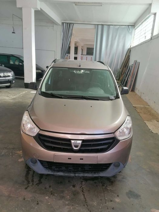 DACIA Lodgy 2014 — imagine 1