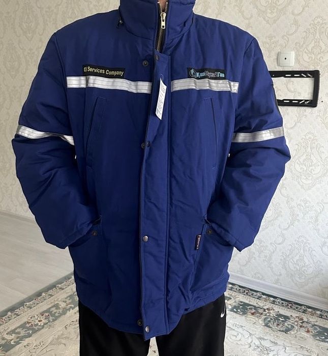 Продам спецодежду.