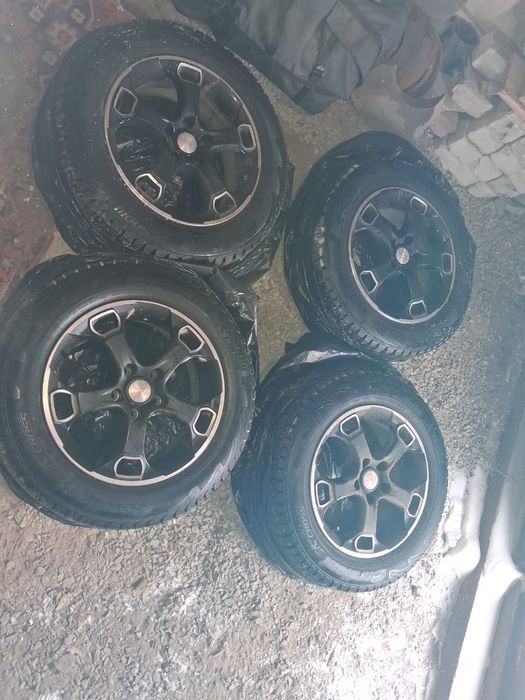 Диски с зимней резиной