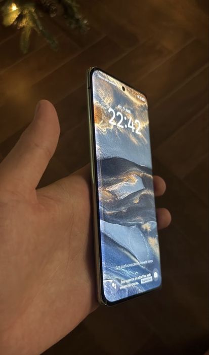 Продам телефон Realme 11 pro plus