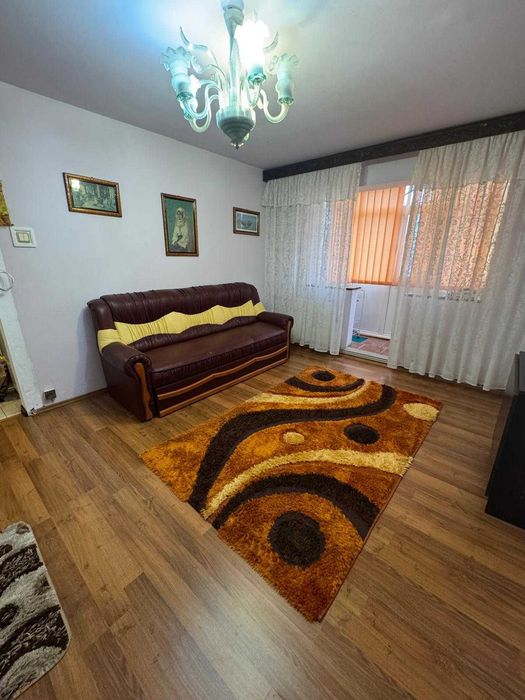 Apartament 3 camere Cv. Noua