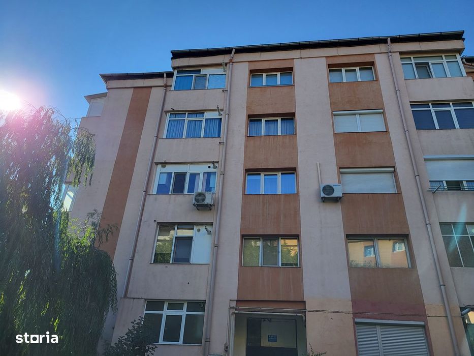 Apartament 2 camere decomandate Amaradia-str.Opanez Bloc B25, et.2
