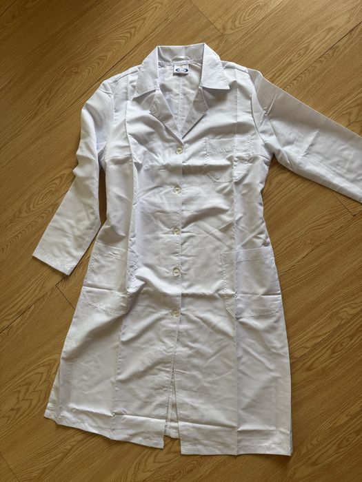 Медецинский халат новый