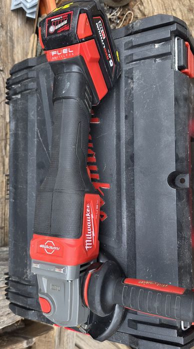 Flex milwaukee fhsag125xpdb cu acumulator de 5 sh