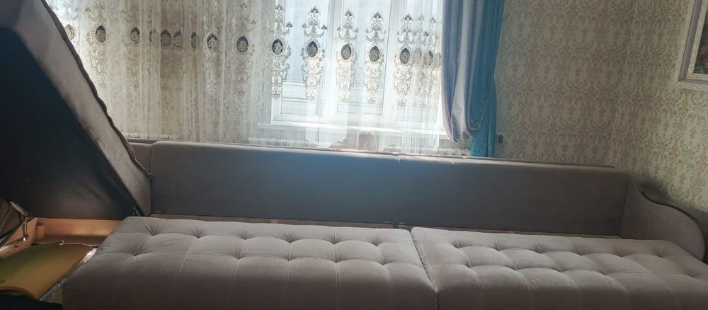 Продам диван 4,5м