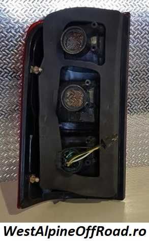 Lampa LED spate stop semnalizare NISSAN PATROL Y60 (1987-1997) - SET