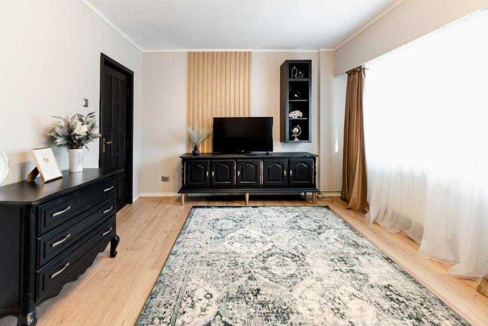 Inchiriez apartament 3 camere la etajul 2 cu lift, zorilor, vizavi de sigma shopping center 80mp