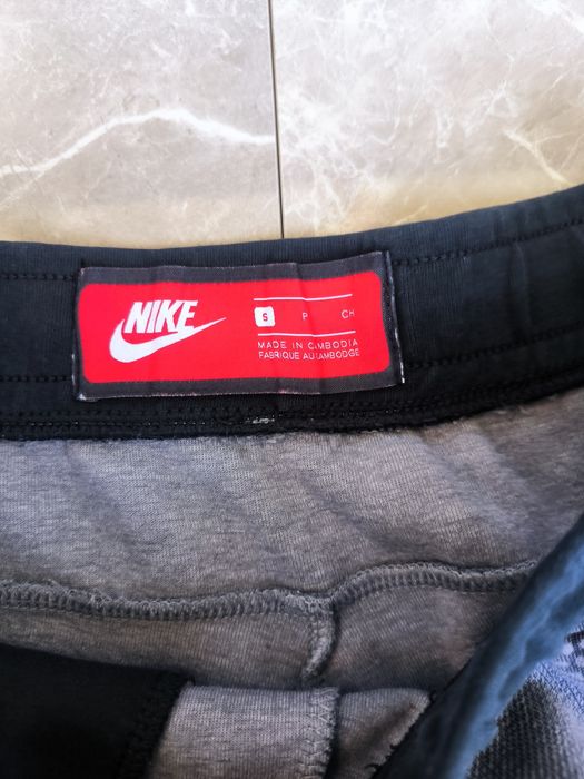 Nike Tech Fleece S размер долнище
