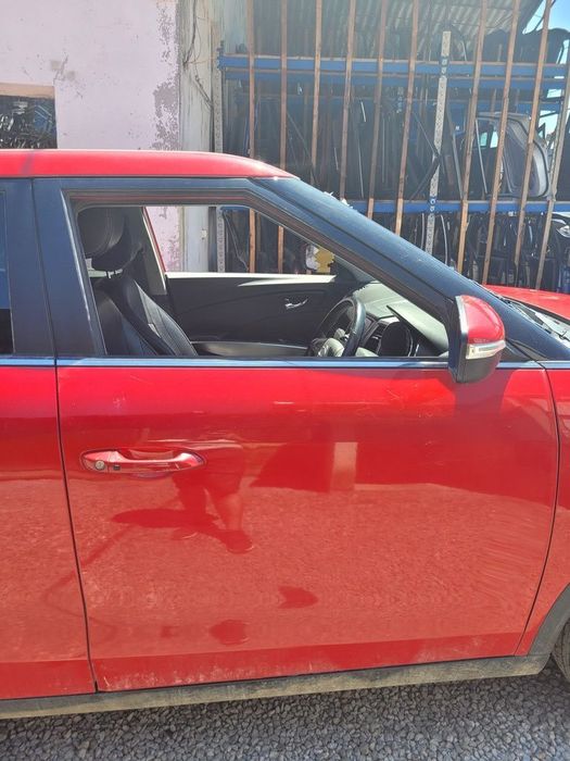 Usa Dreapta Fata SsangYong Tivoli 2015 - 2019 SUV 4 Usi Flaming Red Pear RAM (1290)