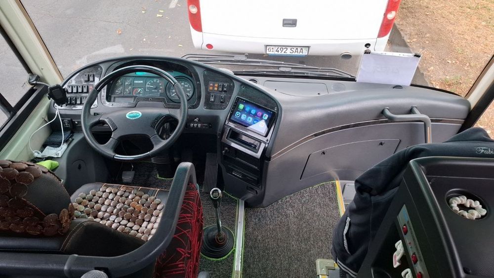 Avtobus HIGER sotiladi Karatishka