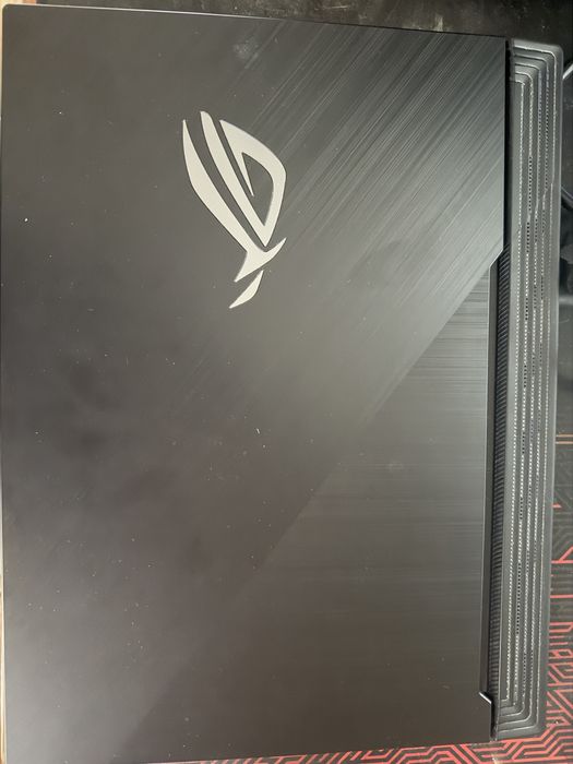 Asus Rog Strix G512