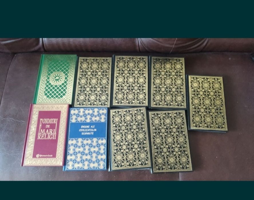 Colecția Prietenii Cartilor