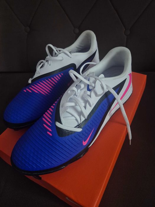 Nike Phantom 6 Low Academy TF
