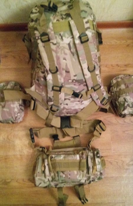 Прочный вместительный Рюкзак