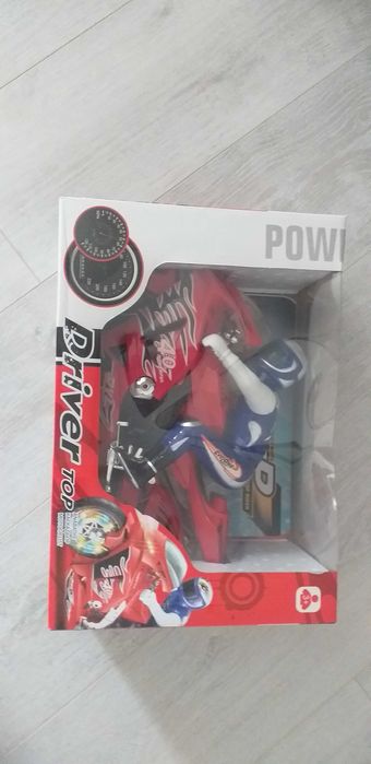 Детски  нови ровроу джипове с дистанционно метал в кутия-40-50лв.