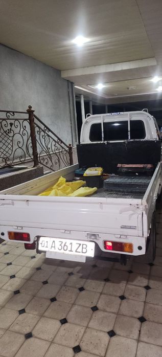 YUK TASHISH XIZMATI Labo Piramidayam bor Строймусор Грузоперевозка