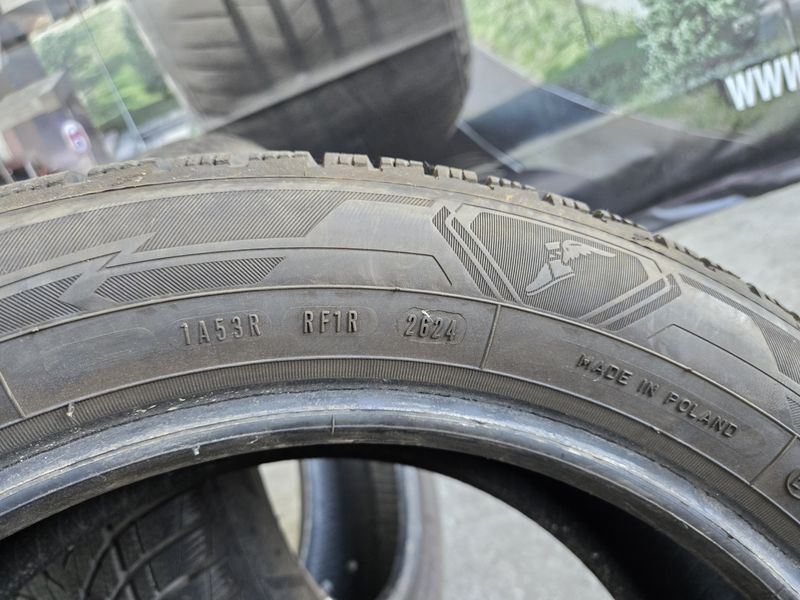 215/55/17 GOODYEAR 2бр