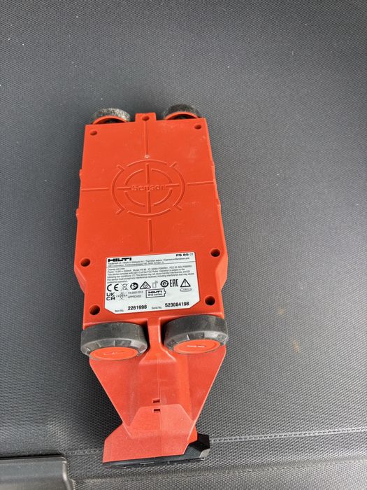 -Hilti Ps 85, noi,1 mai este disponibil,pretul este pe bucata