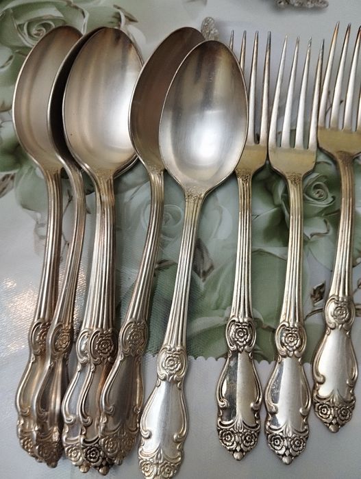 Мельхиоровые приборы