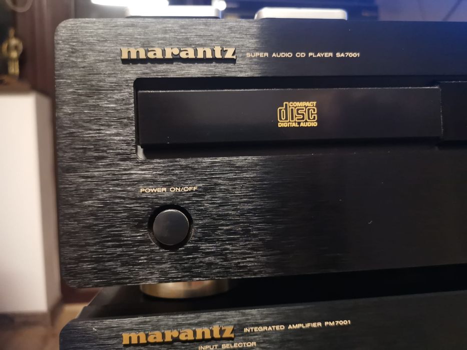 Vând Sa-cd Marantz sa 7001 și amplificator Marantz pm 7001