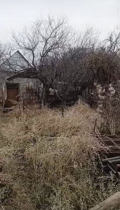 Продаётся участок с дачным домиком