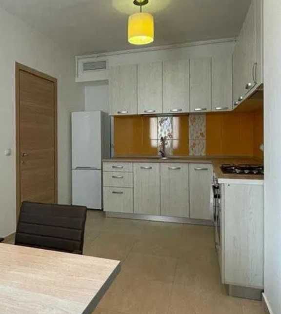 Дава се под наем Двустаен апартамент в Пловдив, Захарна фабрика - 55 кв.м за 341.7 € - Снимка #2