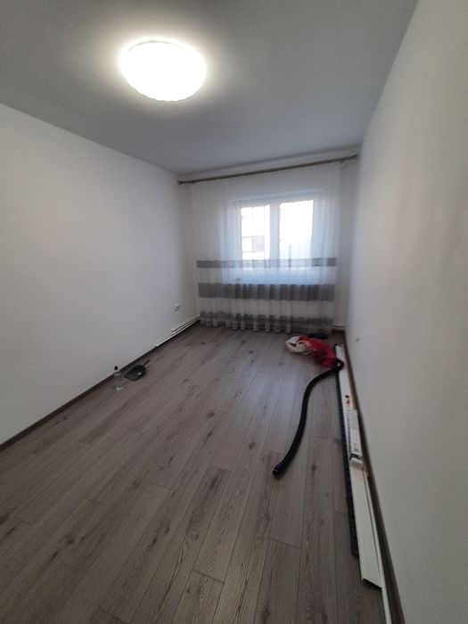 Apartament central 3 camere