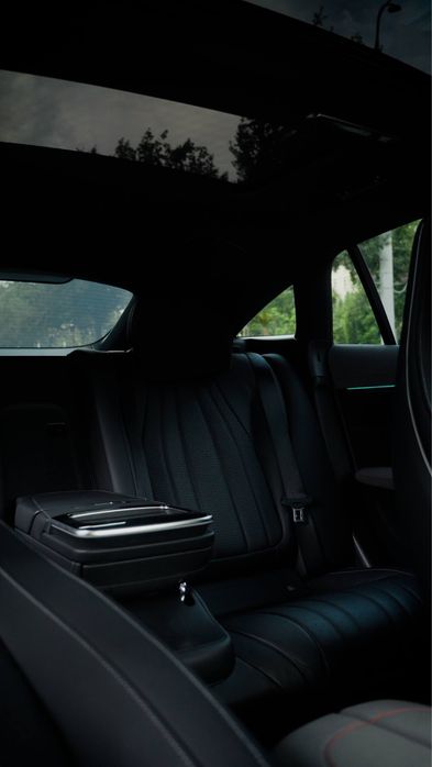 Mercedes Benz EQS 450+ 2022