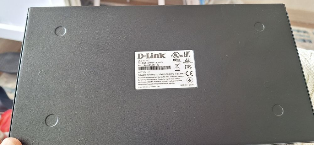 D-Link DES 1016D
