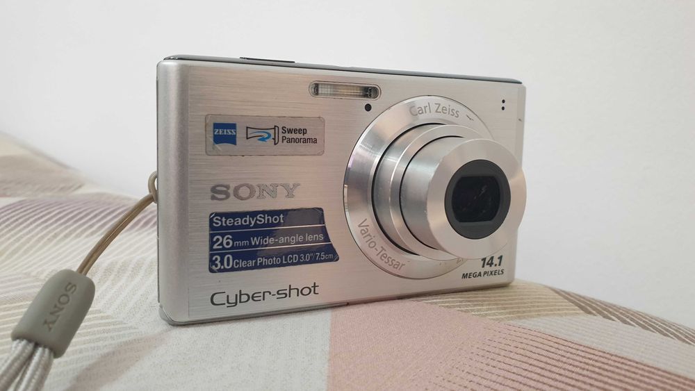 Sony Cyber-shot DSC-W550 14,1 мРх