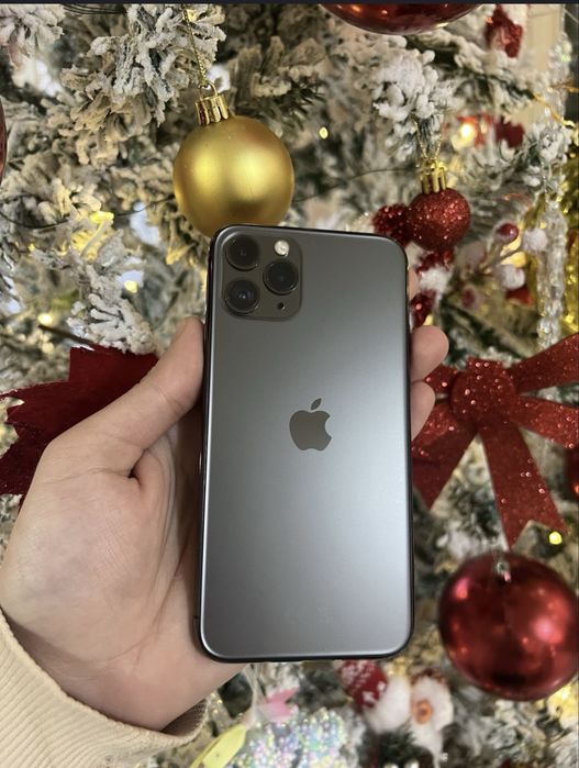 Продам айфон 11 про