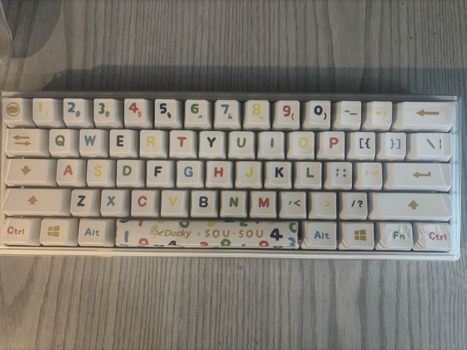 Механична клавиатура Ducky SOU SOU – 60%, перфектно състояние