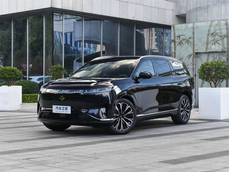 Dongfeng 008 EV