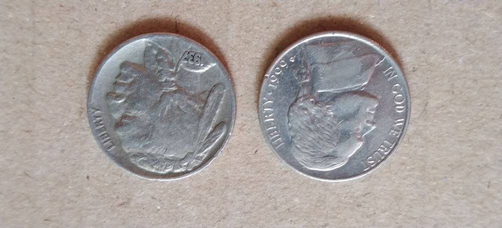 Продаётся монета США