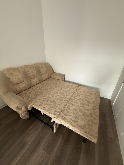 Диван 2 и 3 б/у.