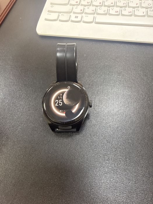 Huawei Watch buds идеал