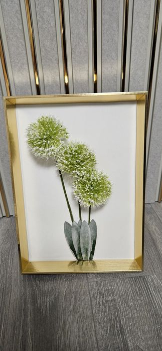 Tablou cu flori realizat manual