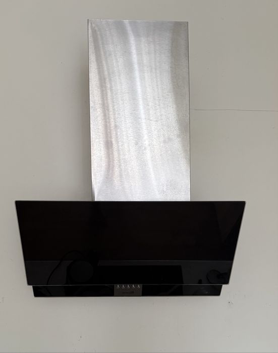 Продам вытяжку для кухни