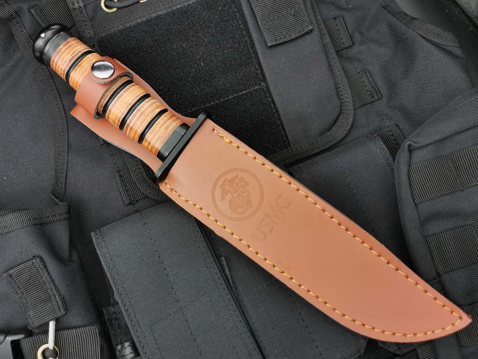 Тактически ловен нож с кожена кания CPY-02 Цяло парче метал FULL TANG