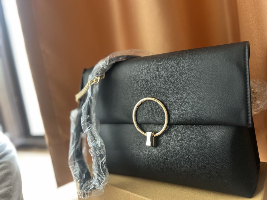 Елегантна дамска чанта