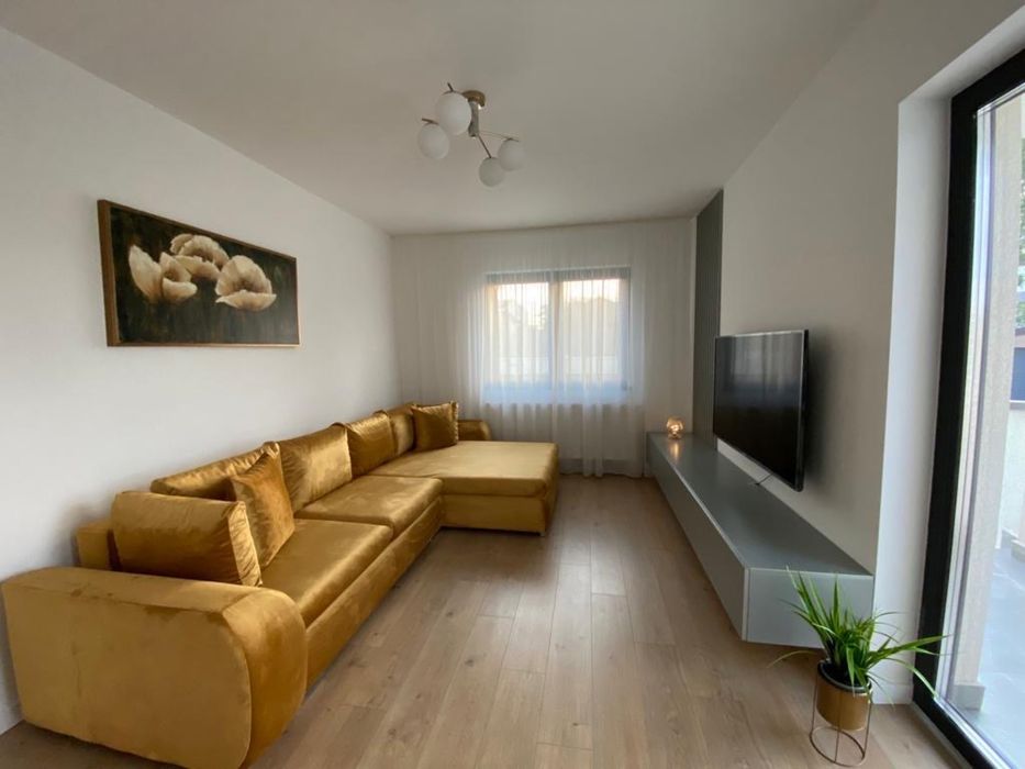 Închiriez Ap cu 2 camere, grădină si loc de parcare, București sect. 6