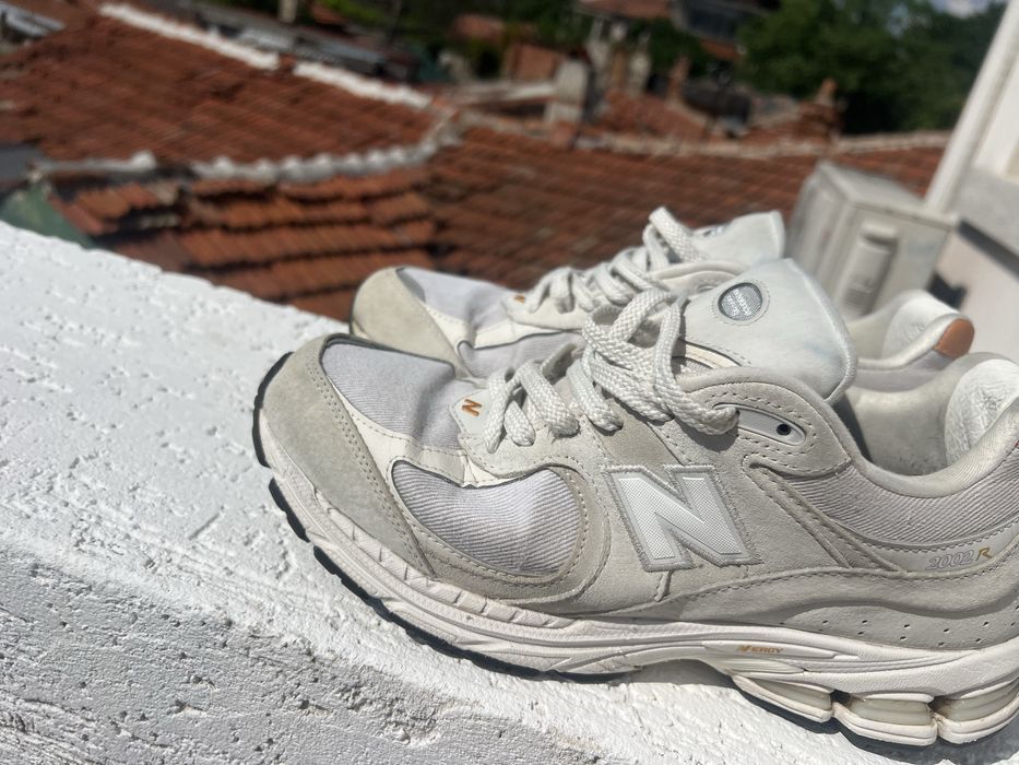 New Balance 2002R 44