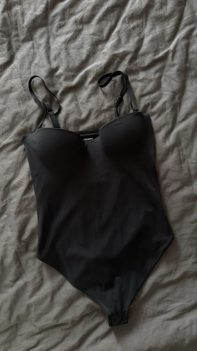 Боди skims XS черный
